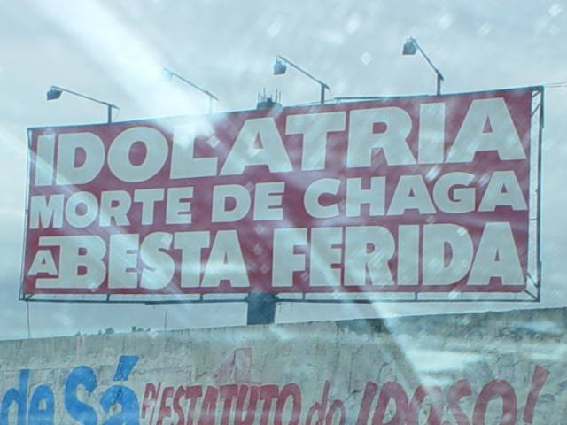 IDOLATRIA / MORTE DE CHAGA / A BESTA FERIDA